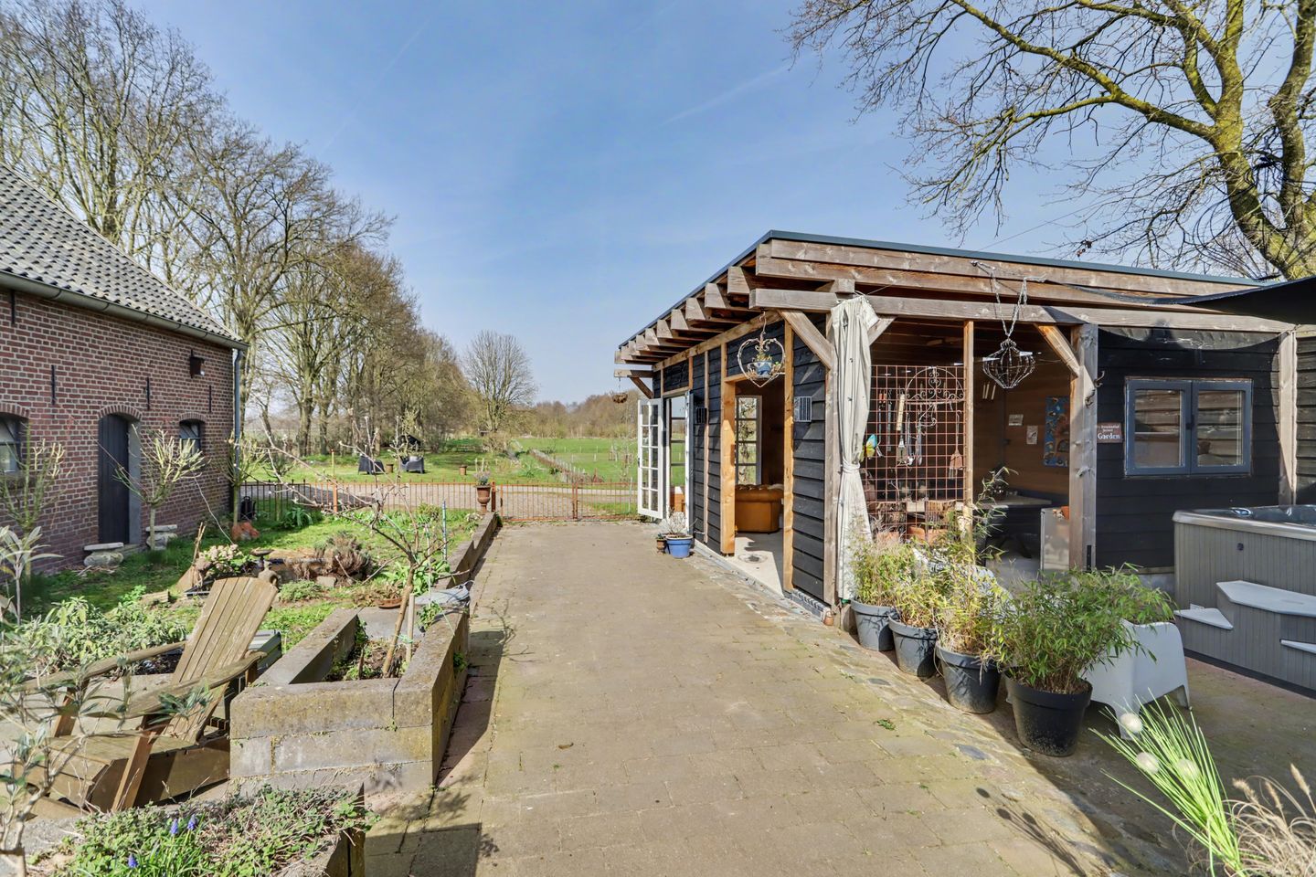 Photo 79 of Lange Broekstraat 2-A