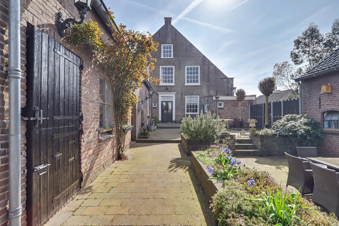 Photo 13 of Lange Broekstraat 2-A