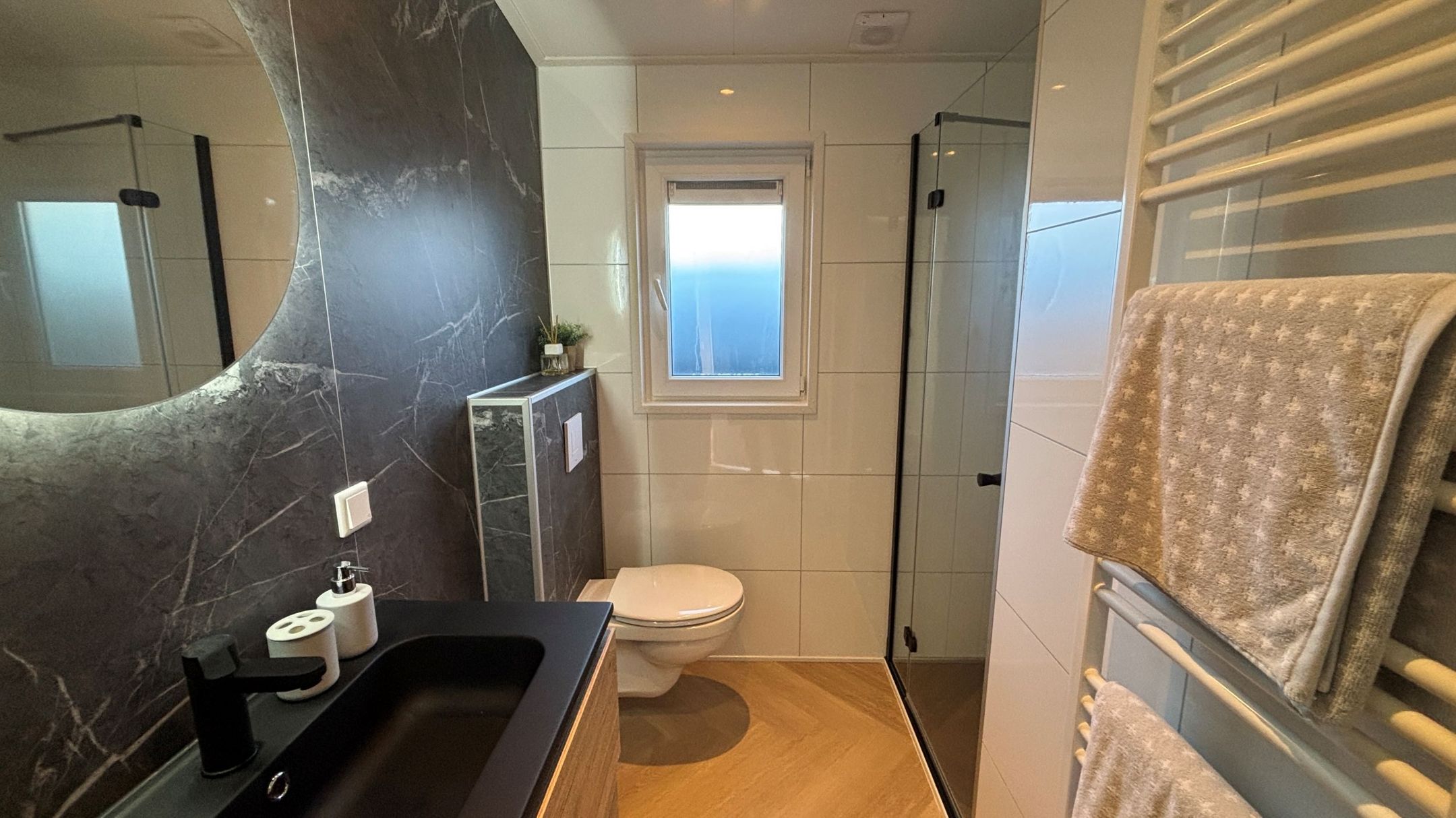 Foto 12 van Hogeweg 61-15