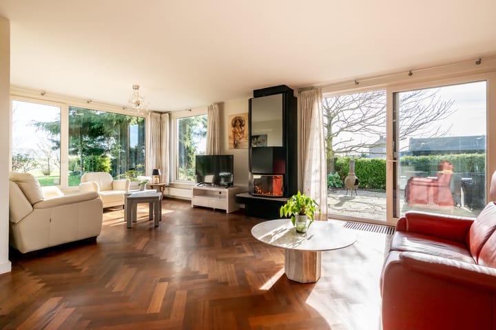 Foto 2 van Meester van Coothstraat 57-B