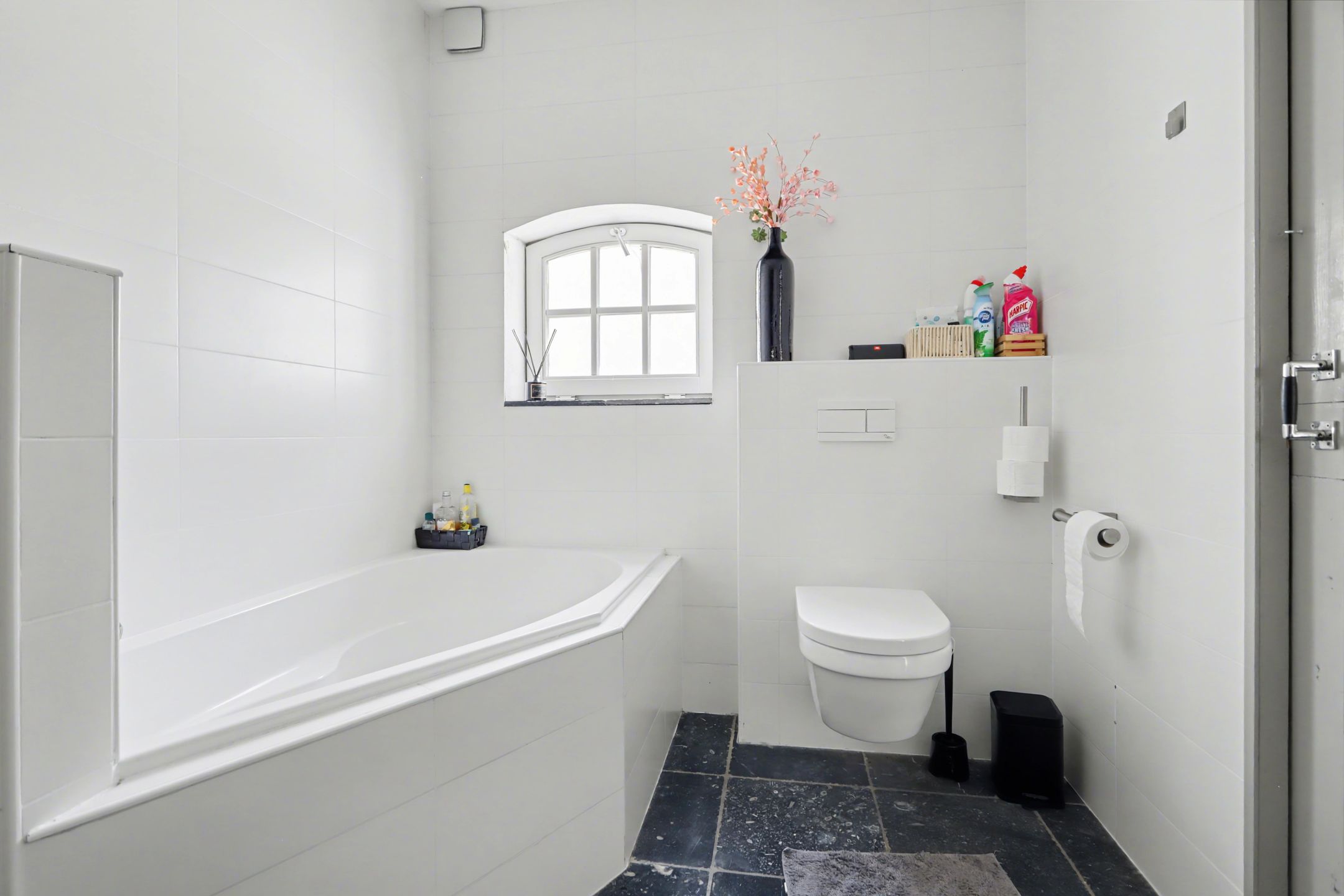 Photo 48 of Lange Broekstraat 2-A