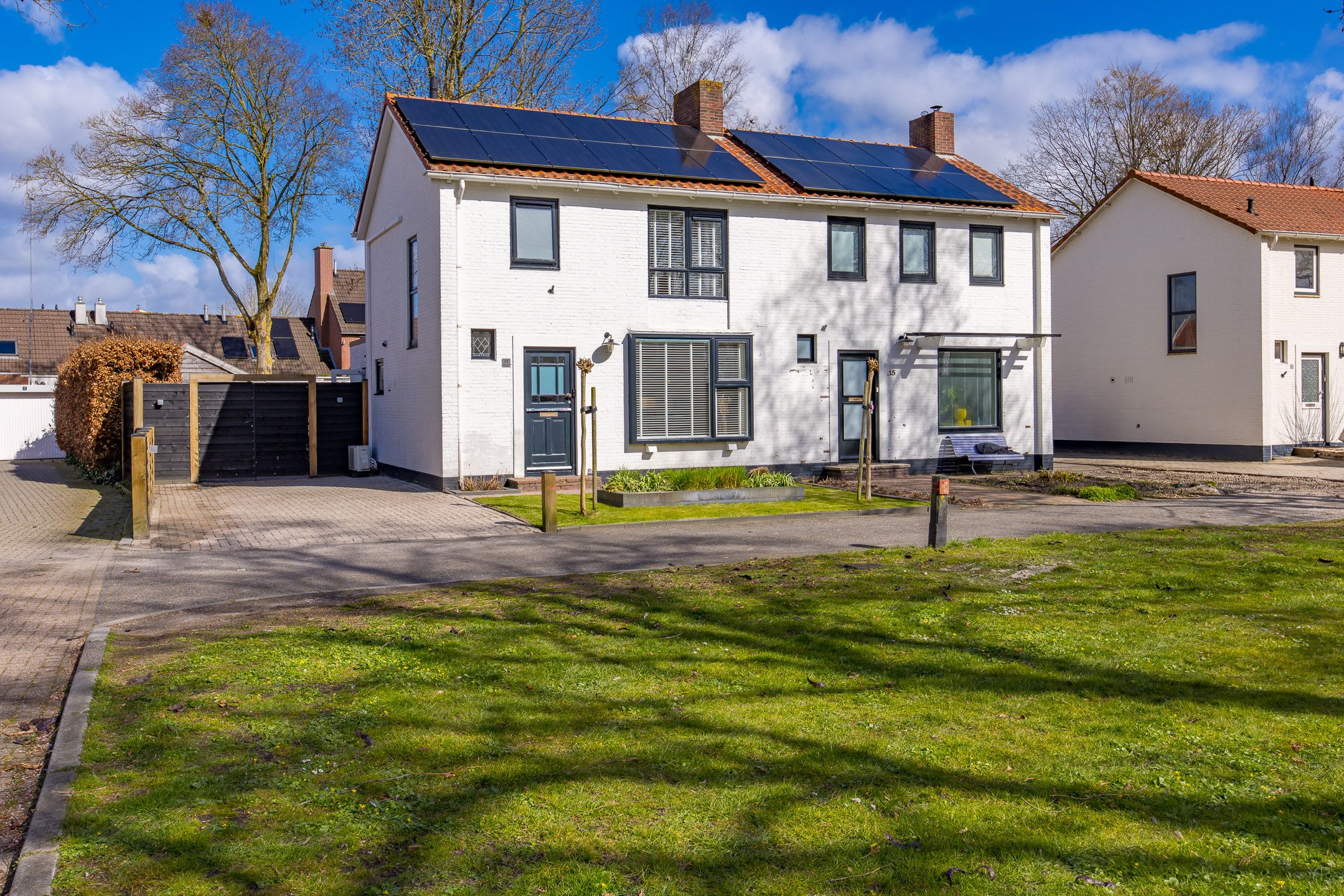 Burg van Sevenhovenstraat 13