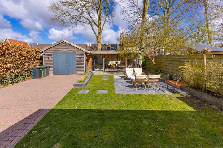 Foto 4 van Burg van Sevenhovenstraat 13