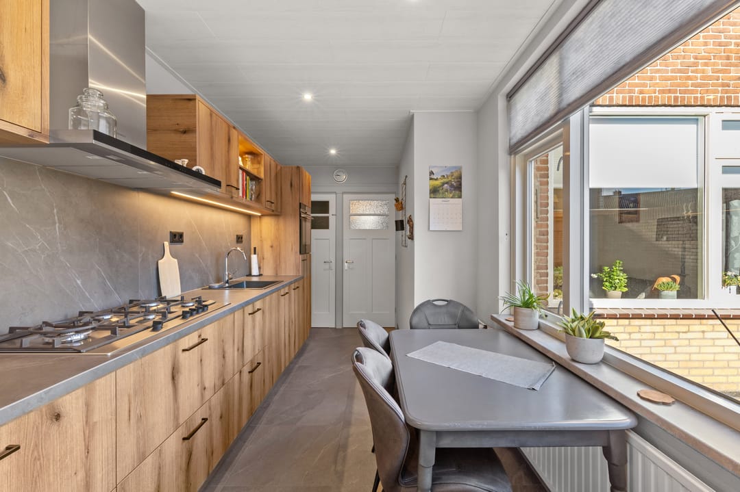 Foto 13 van Spoorstraat 116