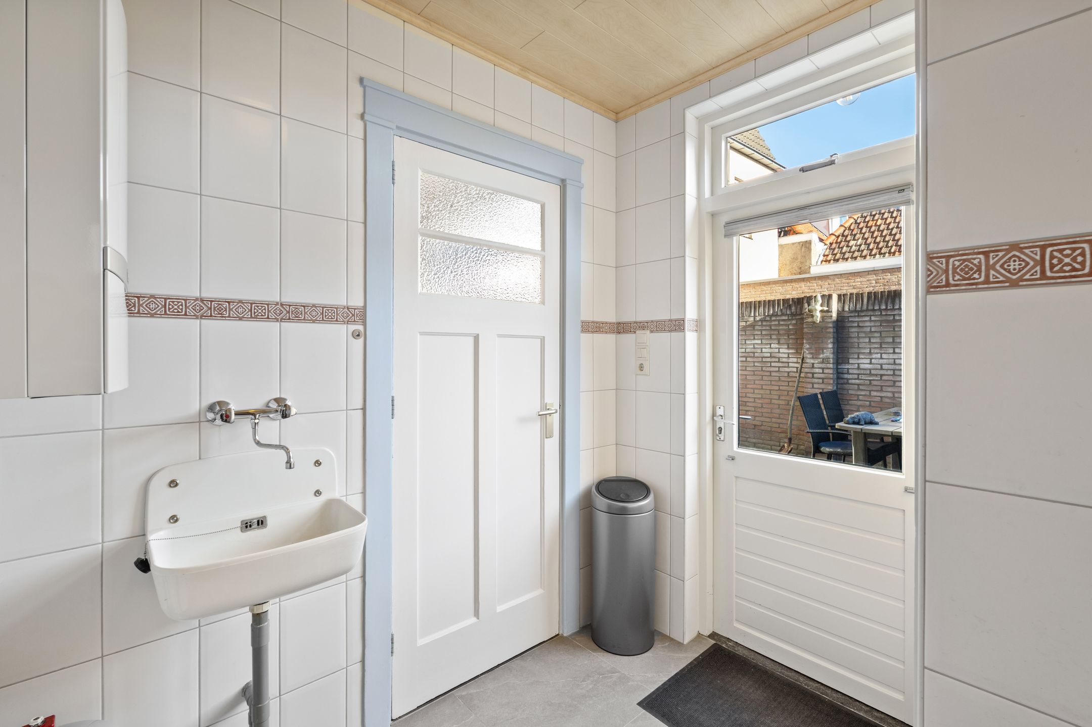 Foto 15 van Spoorstraat 116