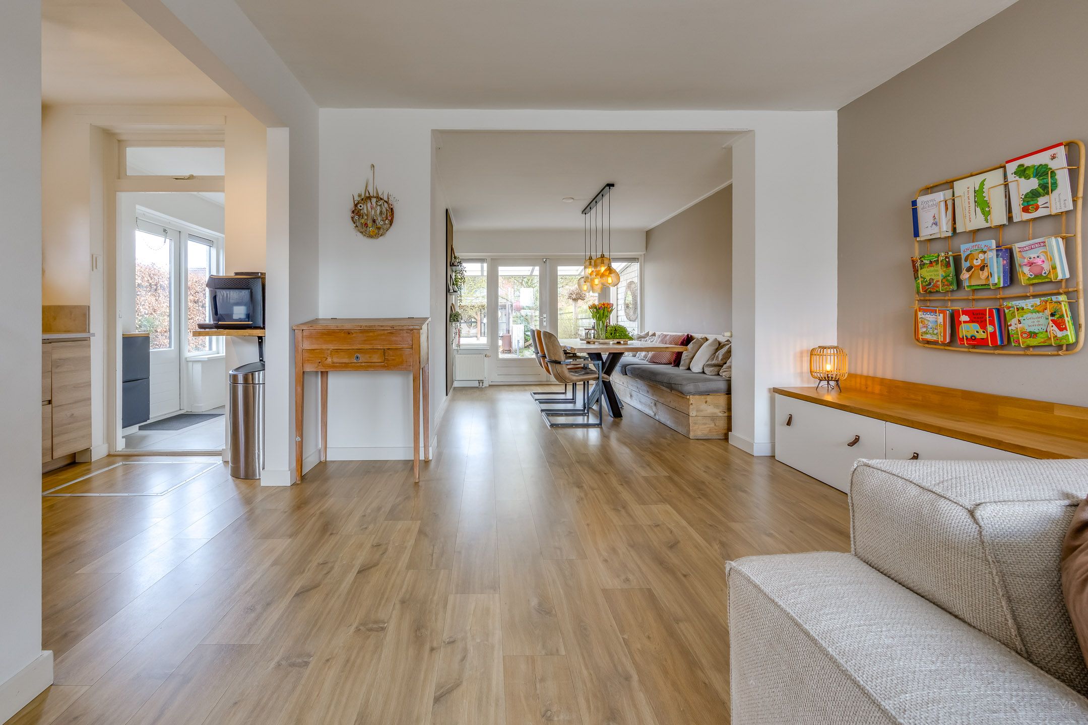 Foto 12 van Burg van Sevenhovenstraat 13