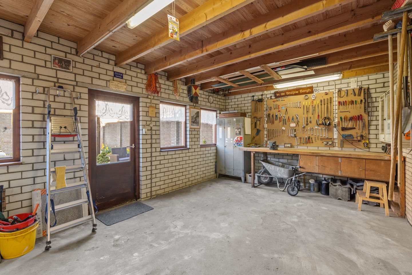 Foto 35 van Spoorstraat 116