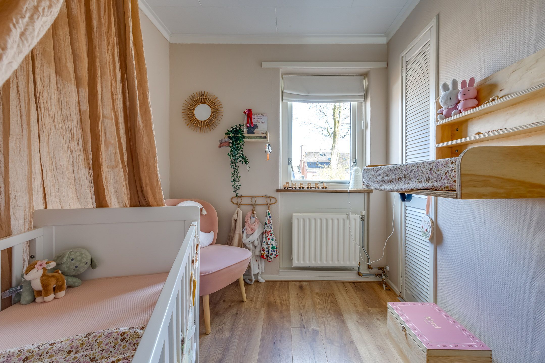 Foto 33 van Burg van Sevenhovenstraat 13