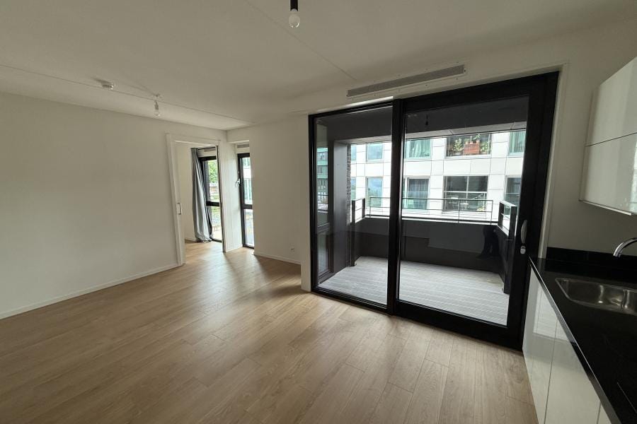 Foto 14 van Haarlemmerweg 790