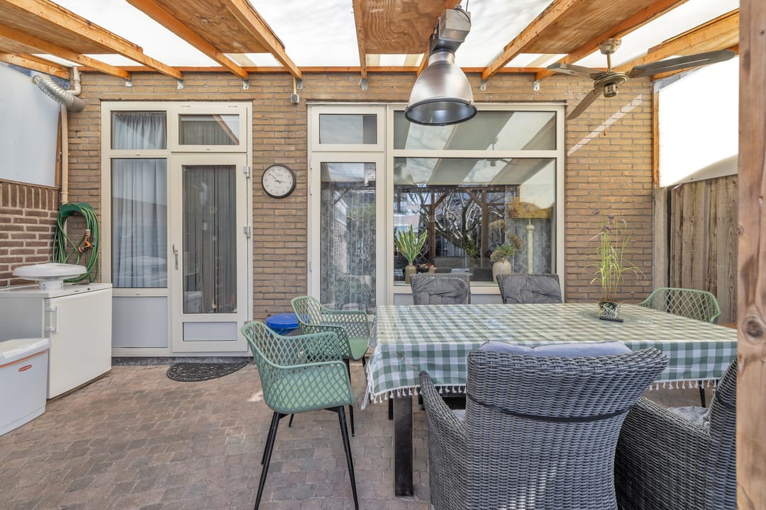 Foto 37 van James Rossstraat 28