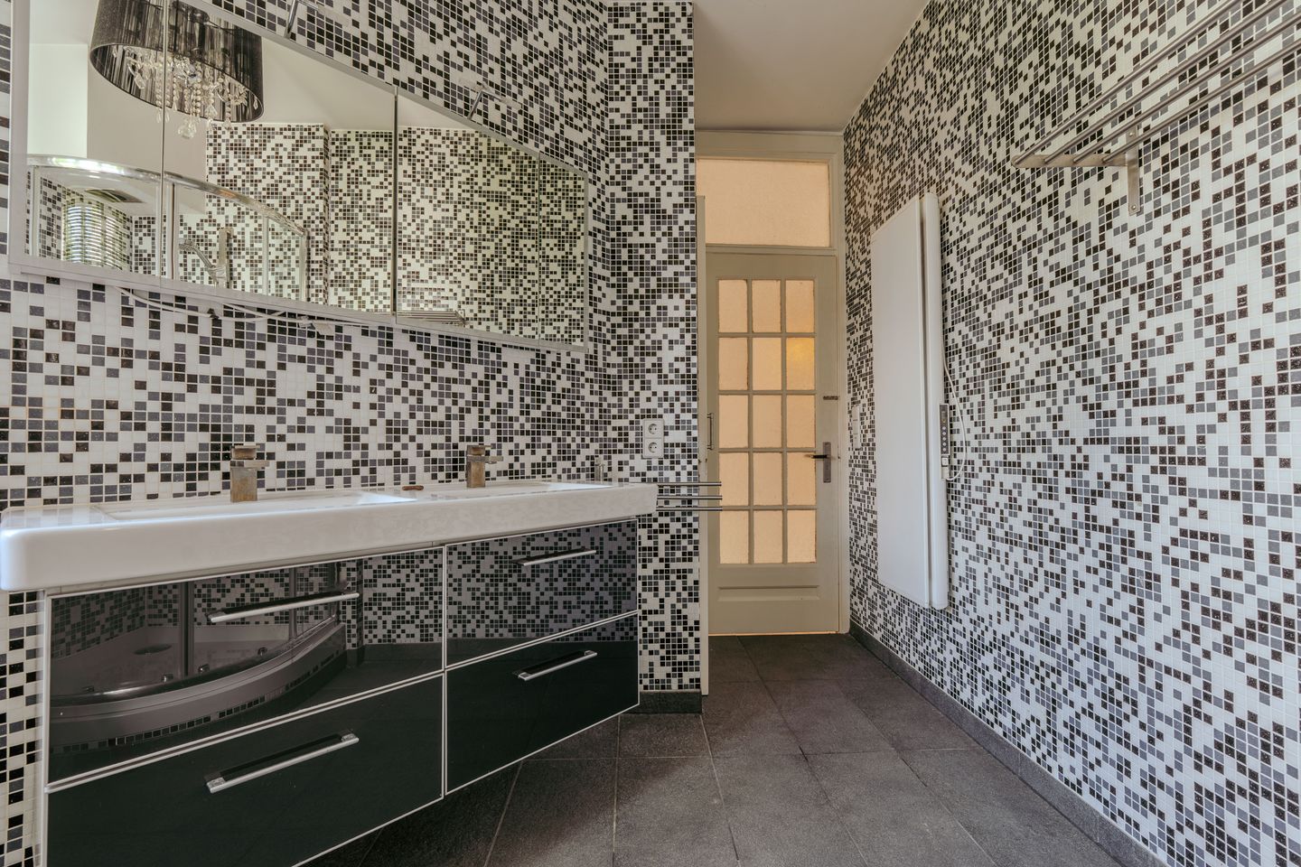 Foto 19 van Bernard Zweerskade 19-3