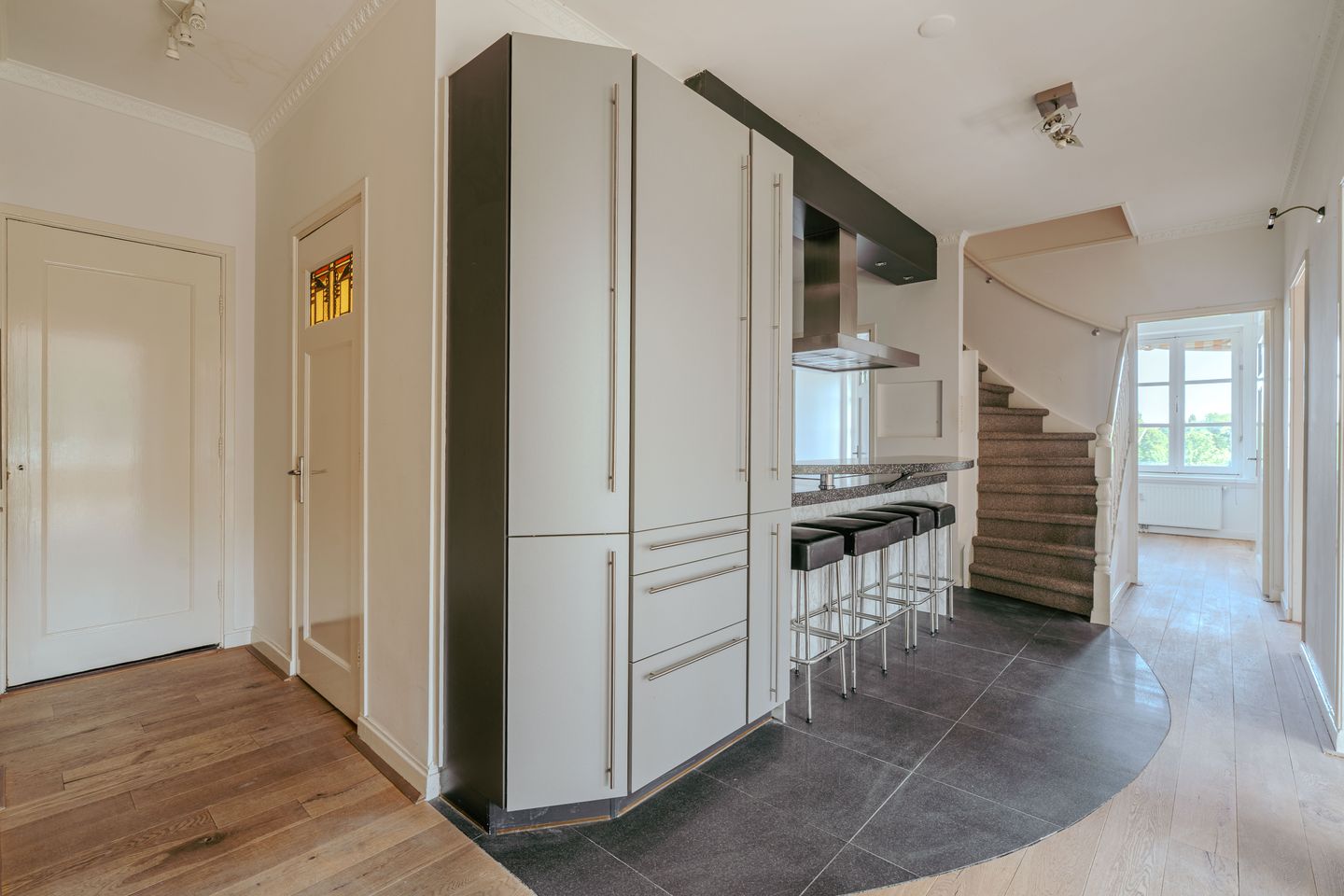 Foto 10 van Bernard Zweerskade 19-3