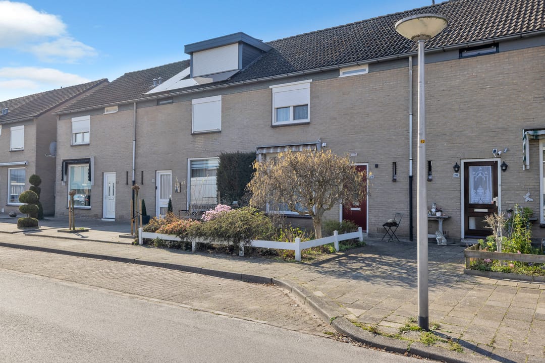 Foto 46 van James Rossstraat 28