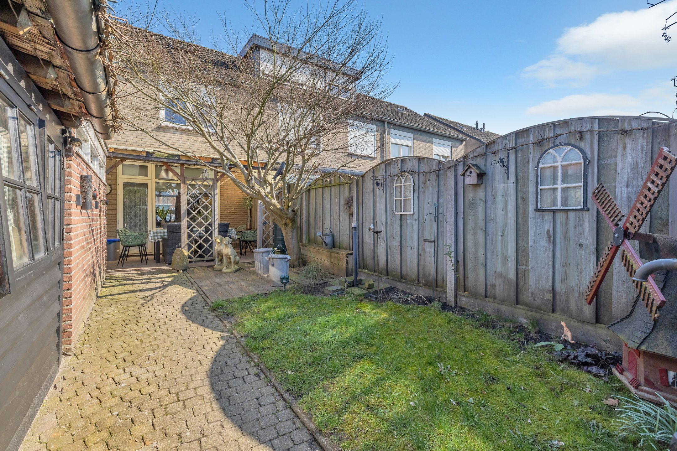 Foto 36 van James Rossstraat 28