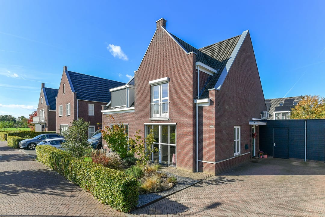 Photo 1 of Het Bloemendaal 21