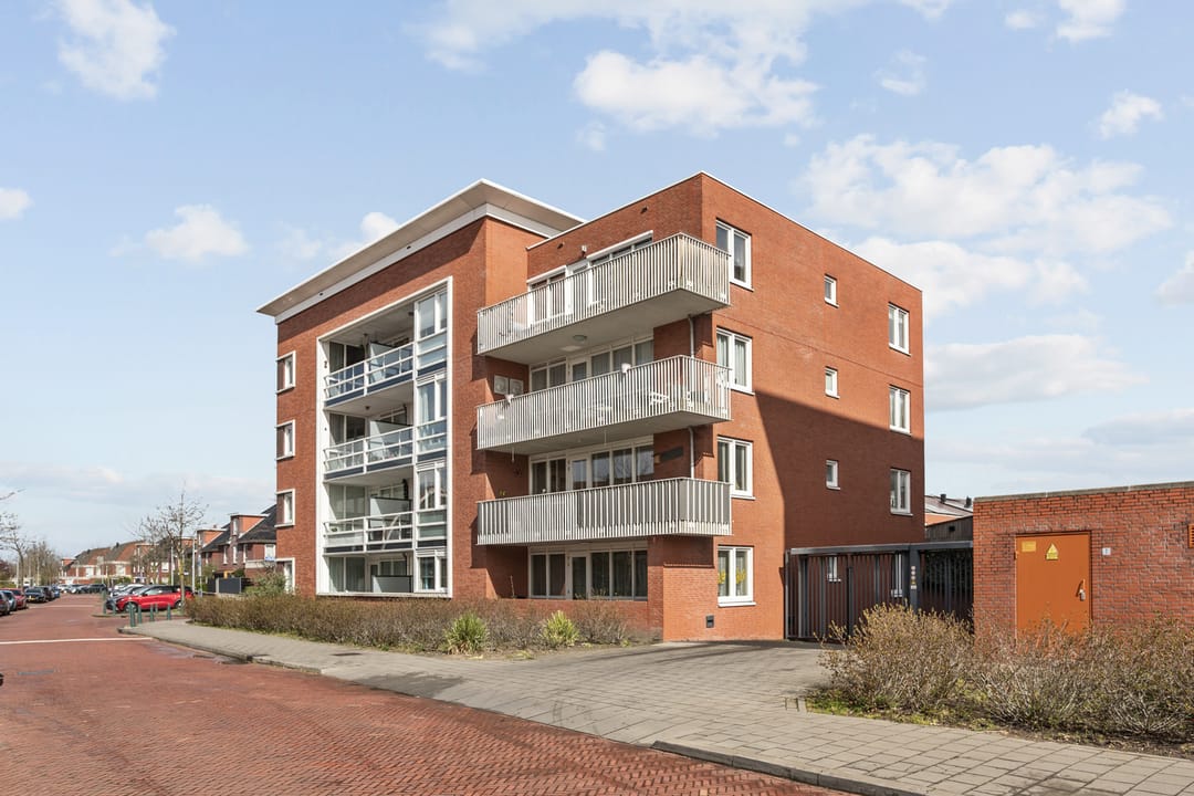 Photo 1 of Van Baaklaan 19