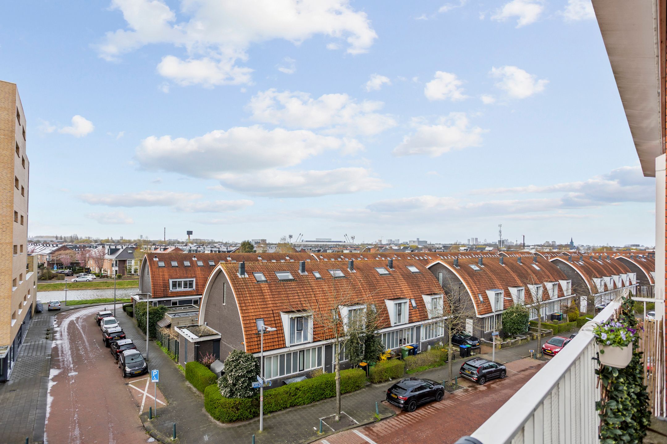 Photo 12 of Van Baaklaan 19