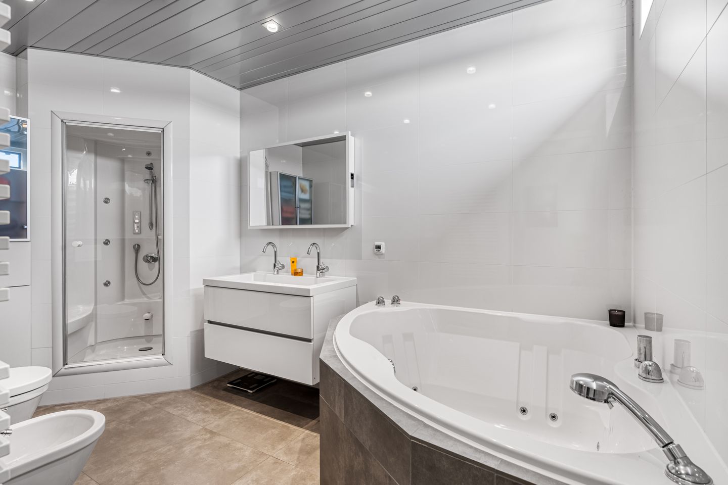 Foto 40 van Drijfanker 50