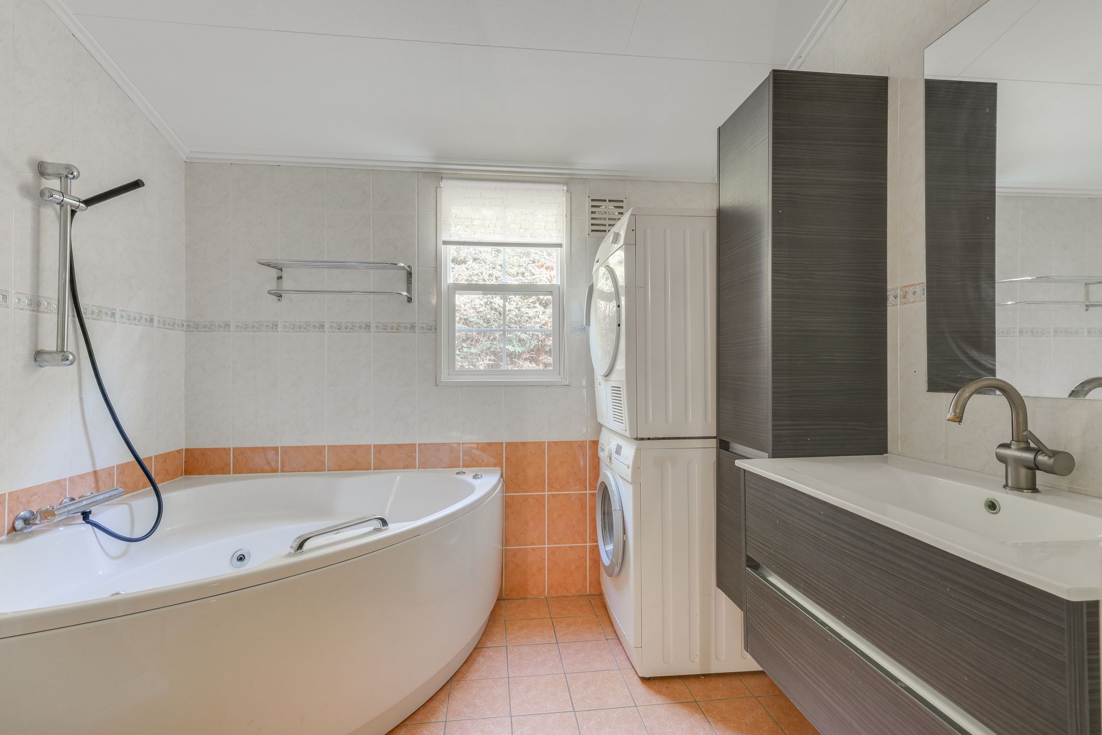 Foto 27 van Kerkweg 9-A50