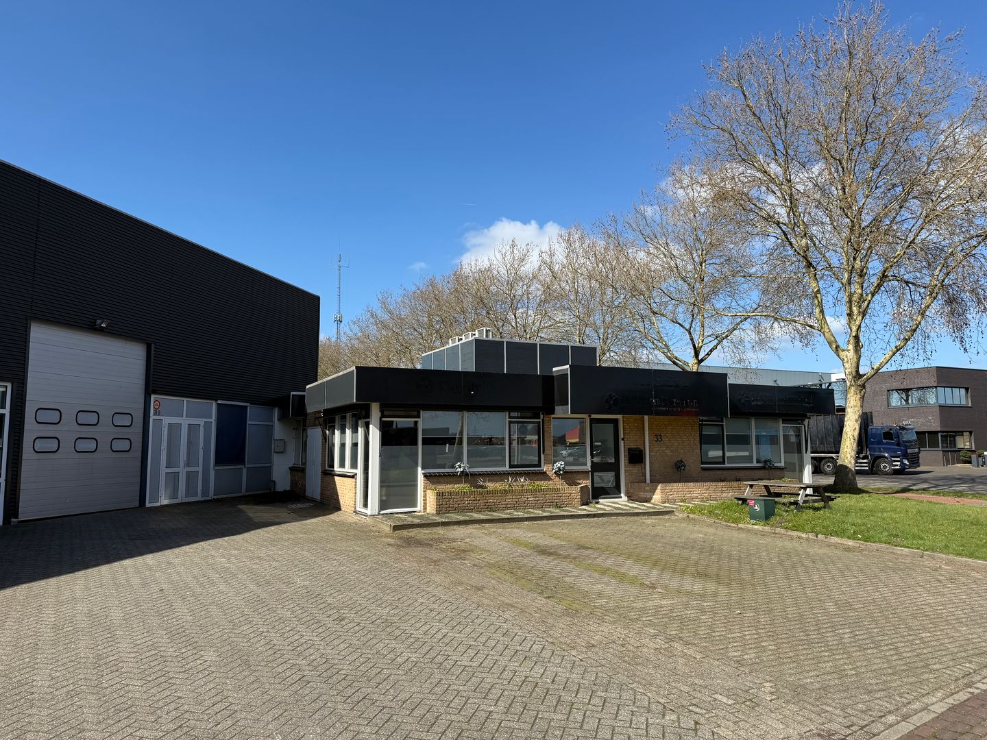 Bekijk foto 2 van Het Wolbert 31-33