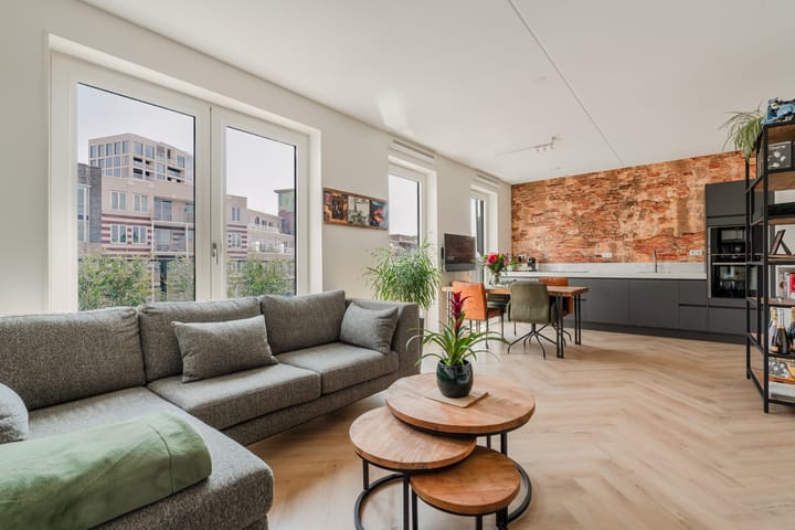 Photo 2 of Carel Willinkgracht 219