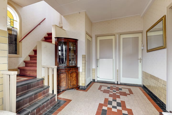 Photo 2 of Breedstraat 2-A