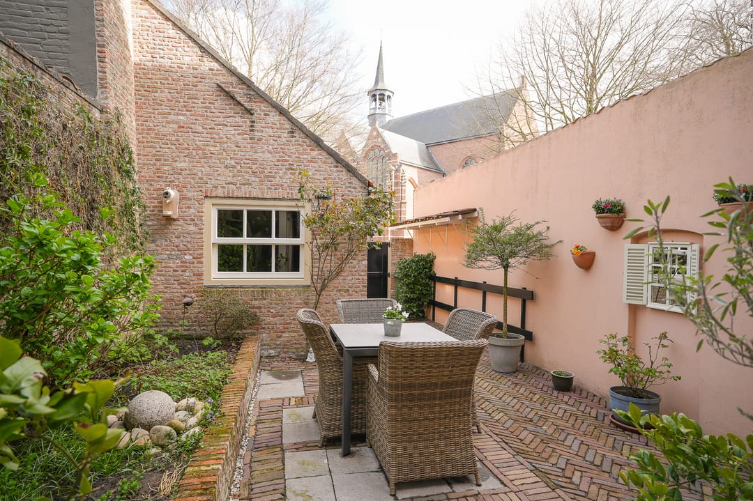 Foto 43 van Breestraat 12