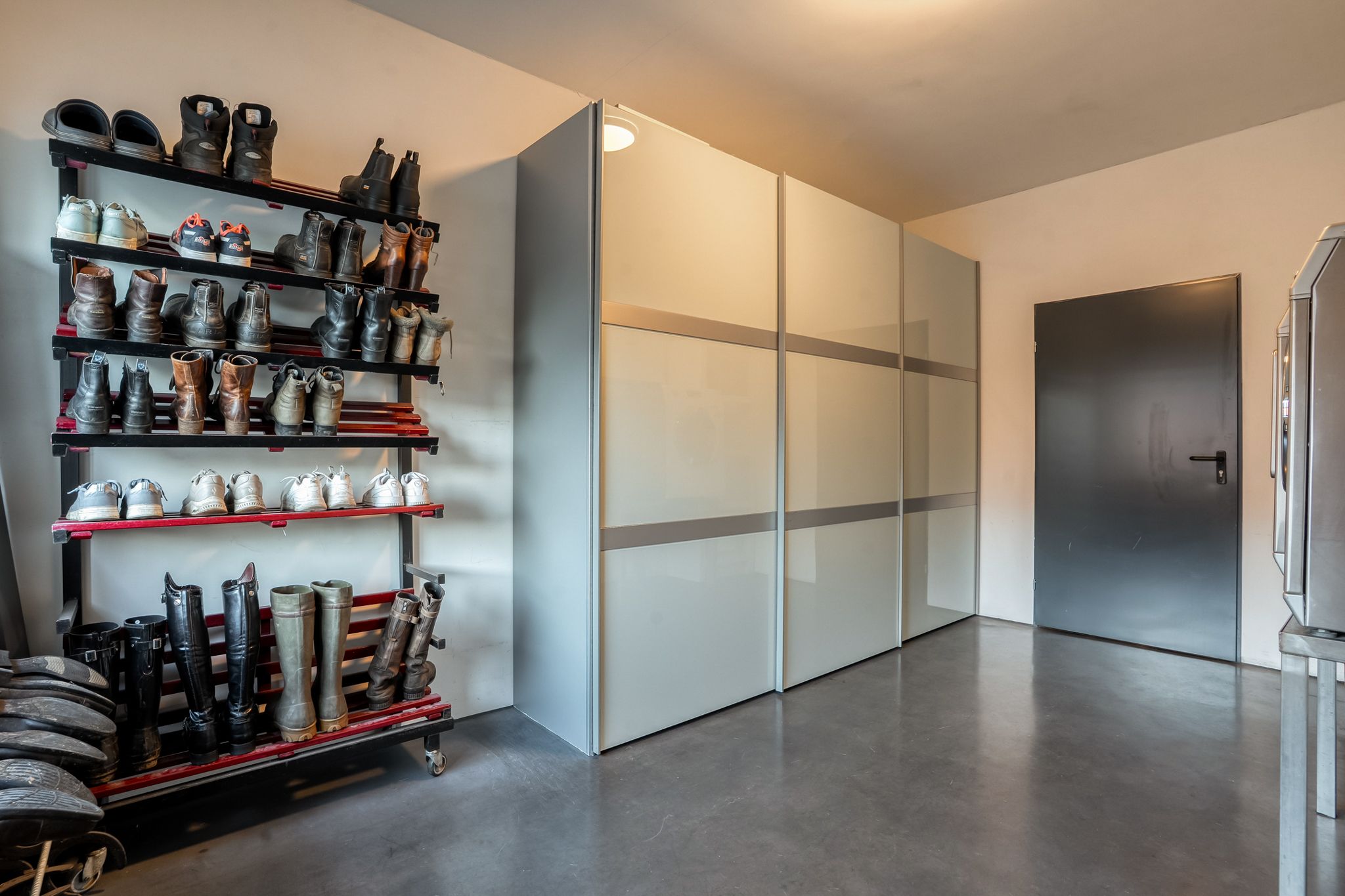 Photo 9 of Oranjekanaal N.Z. 48