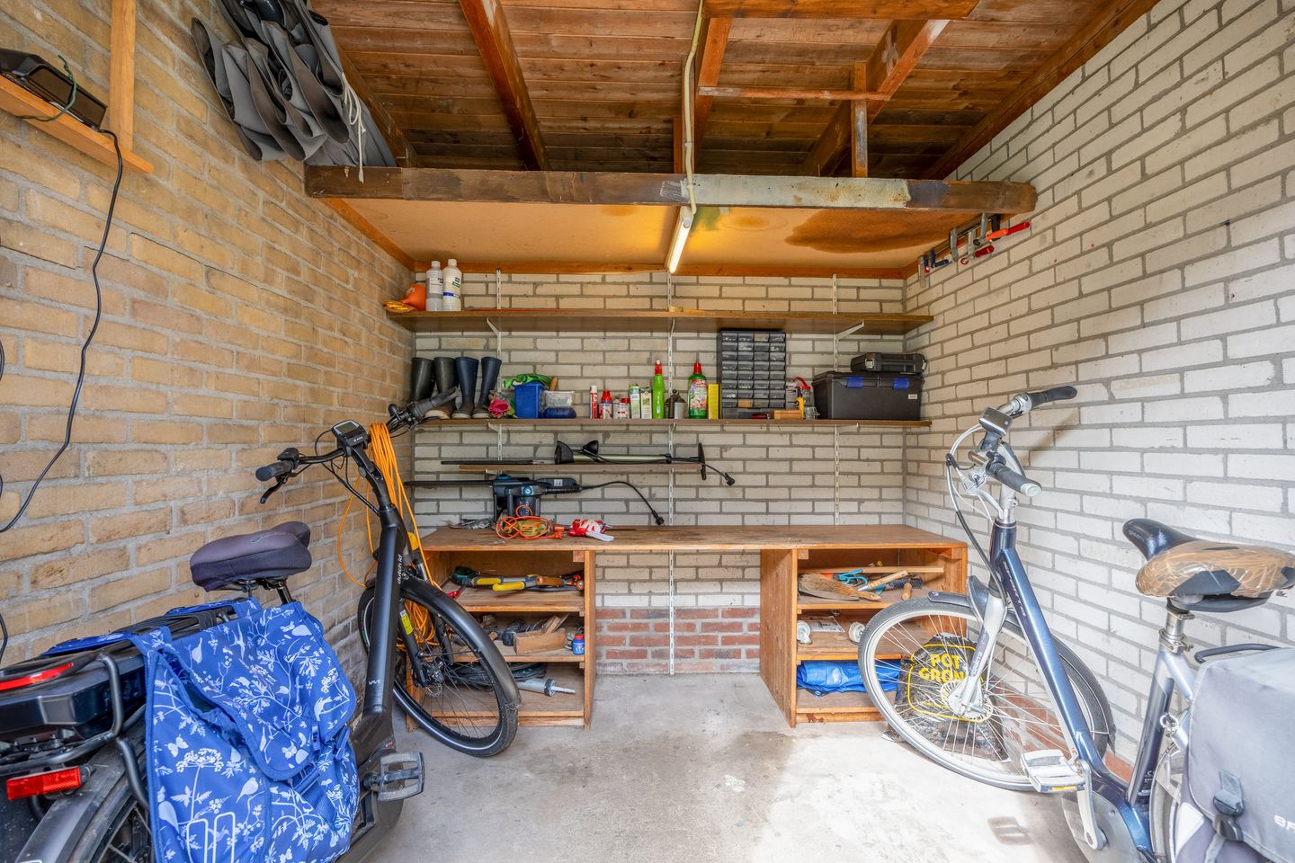 Well-maintained terraced house with four bedrooms in the popular Hees neighborhood of Nijmegen — 35