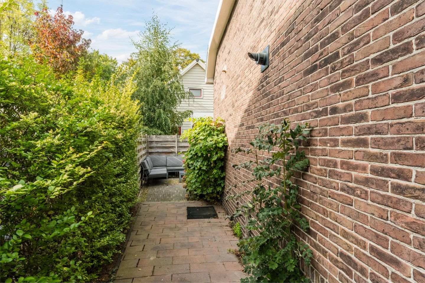 Move-in Ready 1930s Corner House with Modern Comfort by the IJssel — 49