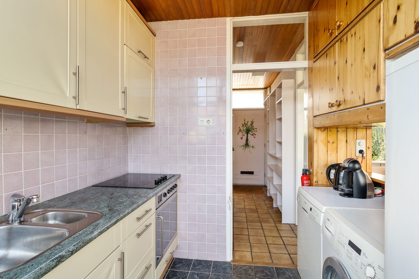 Photo 25 of Gerard Doustraat 34