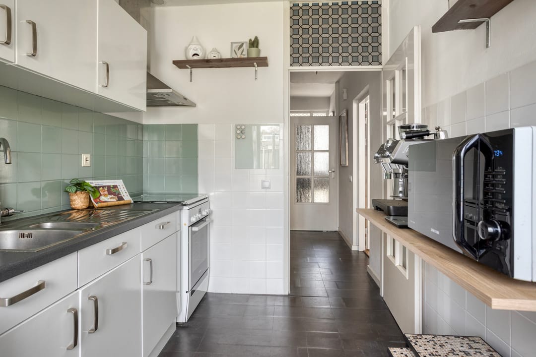 Photo 8 of Wolgastraat 44