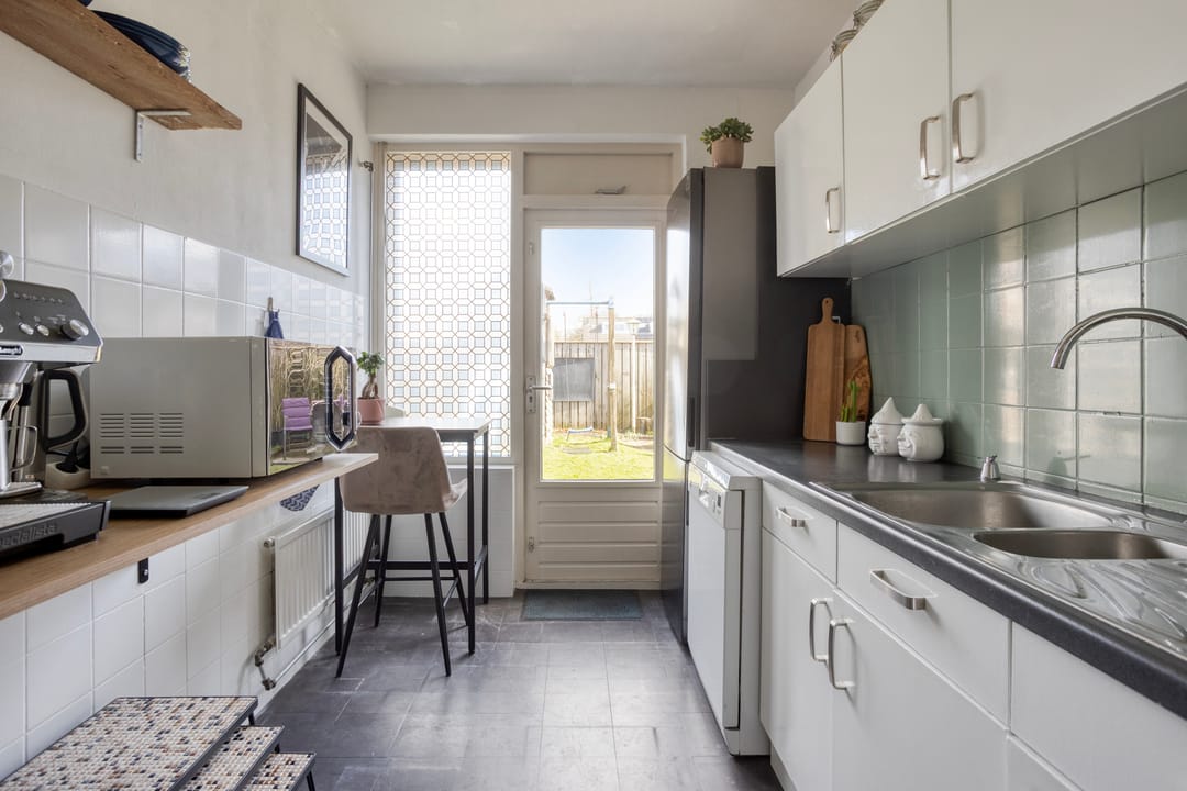 Photo 7 of Wolgastraat 44