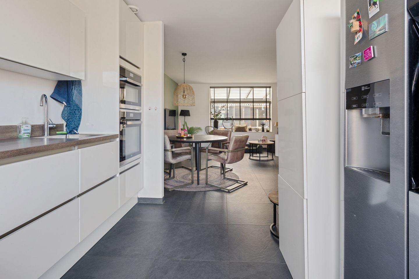 Energy-efficient spacious home with conservatory in popular Reeshof — 14