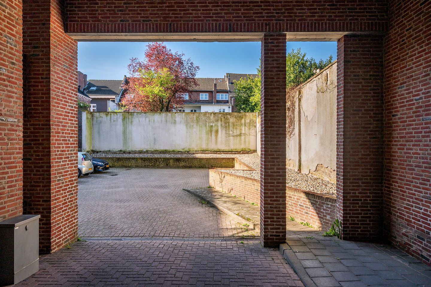 Renovated Apartment with Garage Near Venlo Center — 35