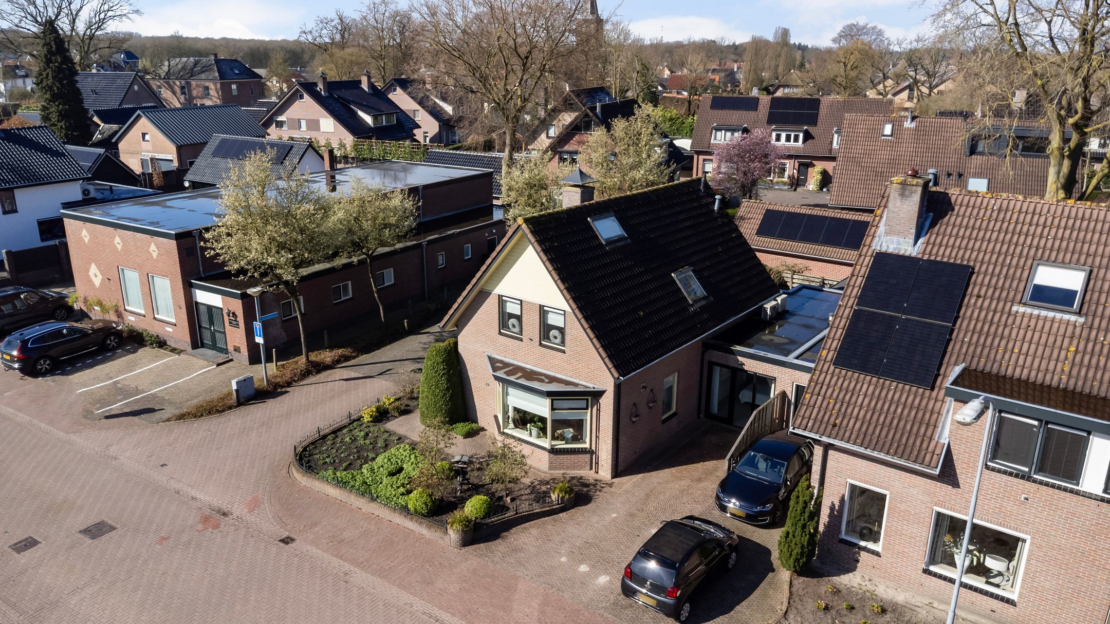 Foto 60 van Vierhouterweg 15