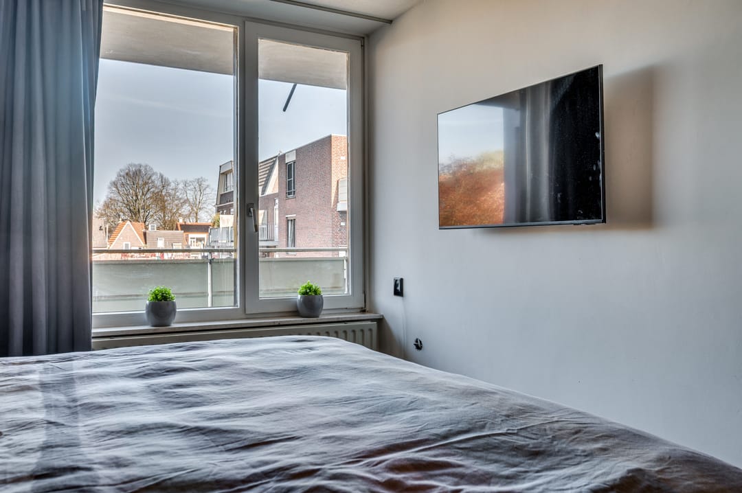 Renovated Apartment with Garage Near Venlo Center — 26