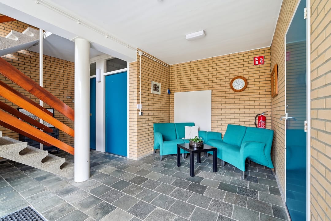 Move-in Ready 3-Room Apartment with Sunny Balconies and Green Views in Middelburg — 21