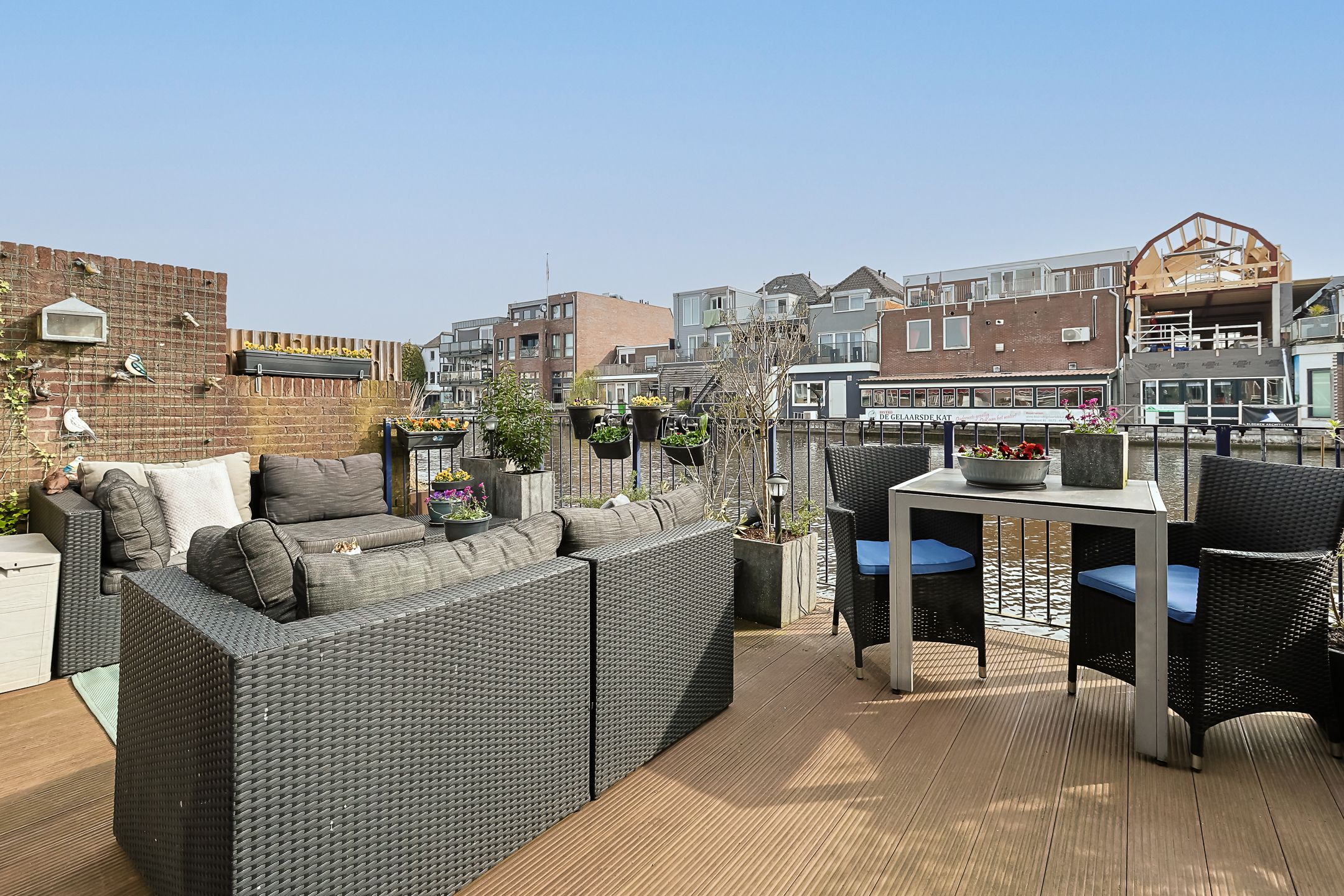 Waterfront End House with Terrace Near Alphen Center — 42
