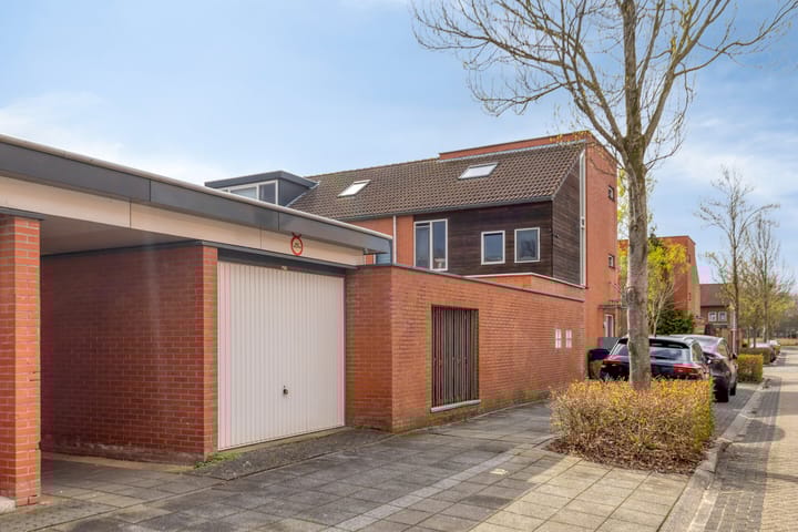 Foto 4 van Mondriaanweg 5