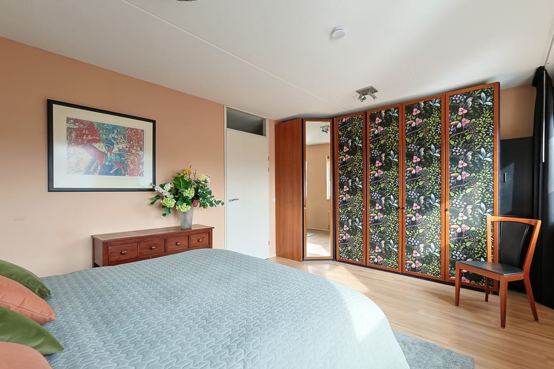 Waterfront End House with Terrace Near Alphen Center — 22