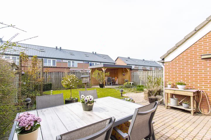 Photo 4 of Meidoornlaan 7