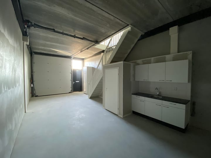 Ringoven 18-J, Arnhem