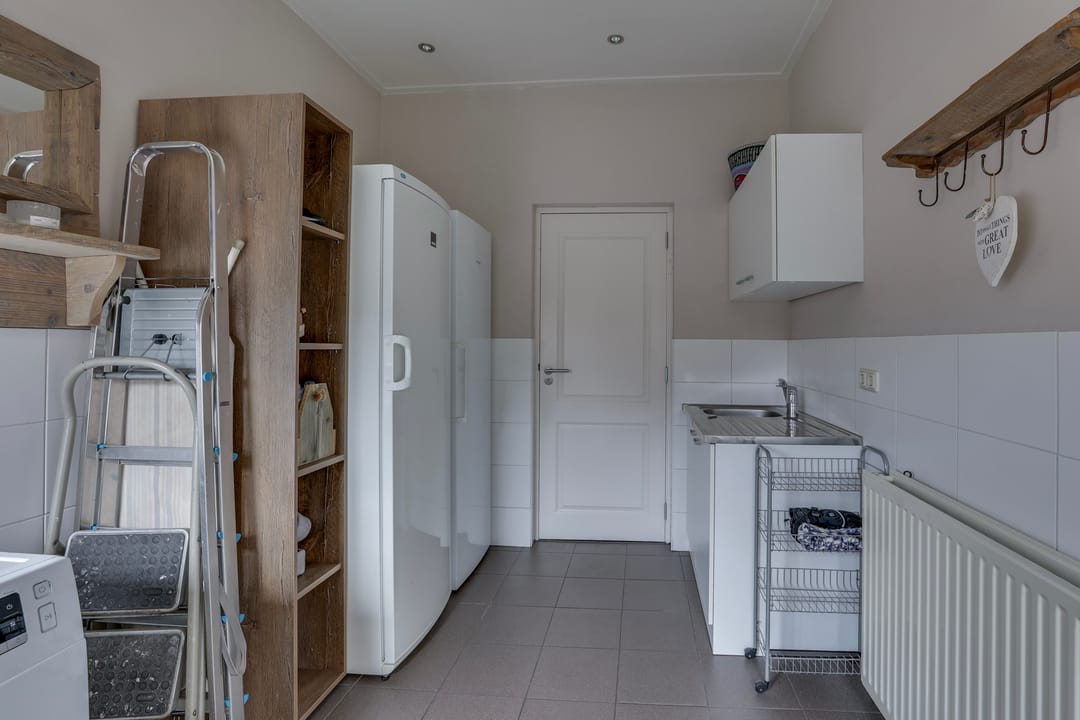 Photo 16 of Bloemstraat 13