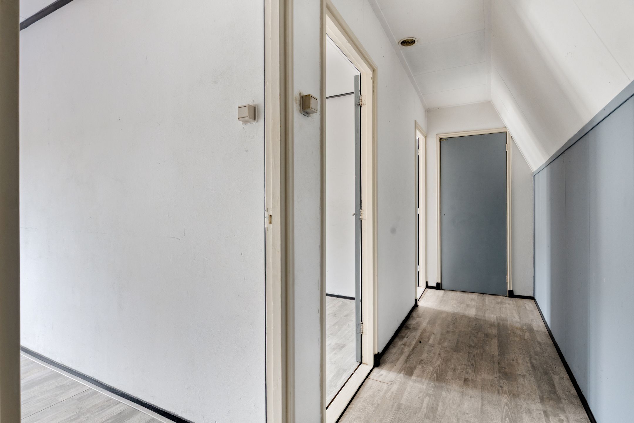 Starter Home with Three Bedrooms in Historic Hulst Center — 12