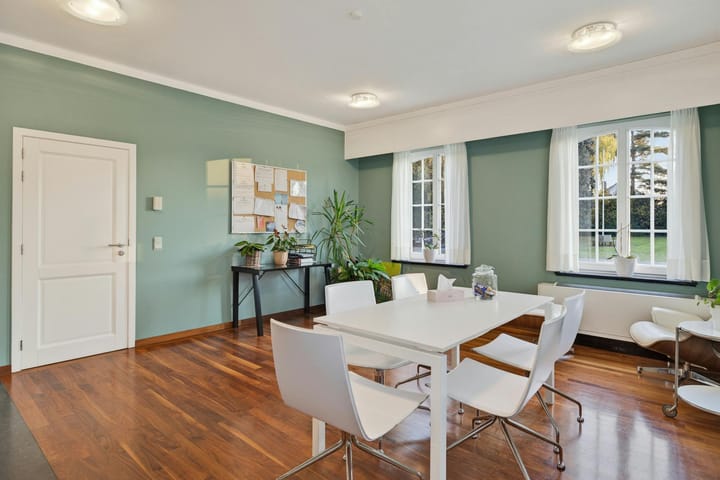 Foto 5 van Veugenlaan 2