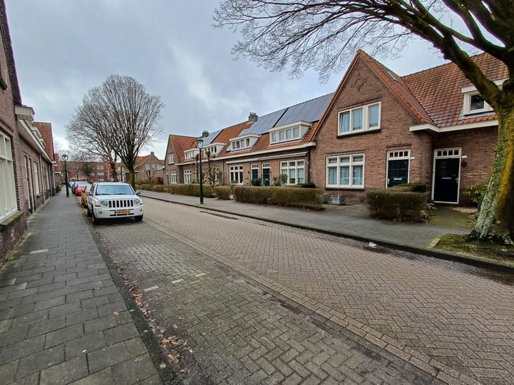 Foto 4 van Ruurlostraat 1