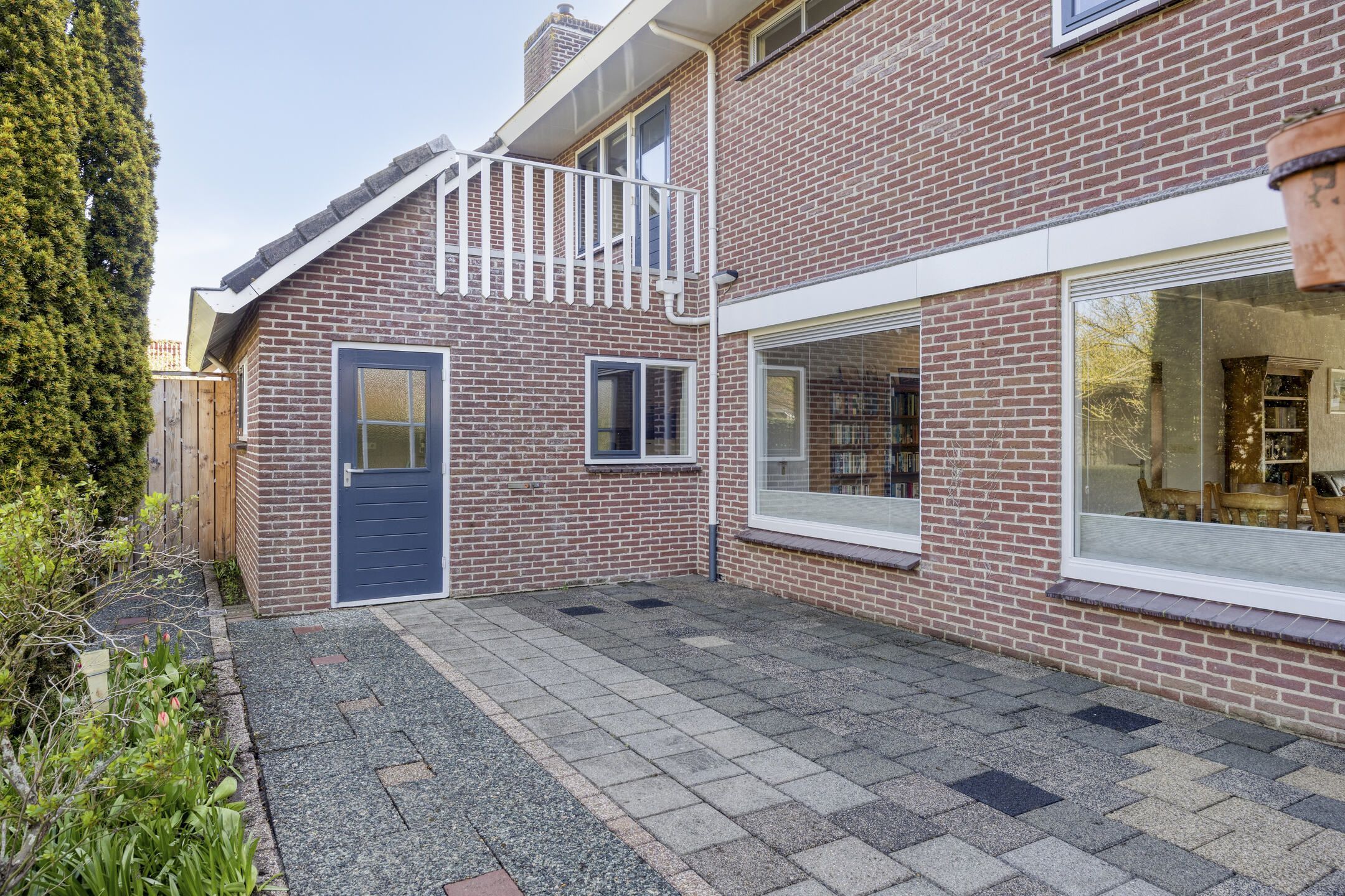 Photo 15 of J.W. Schuurmanstraat 133