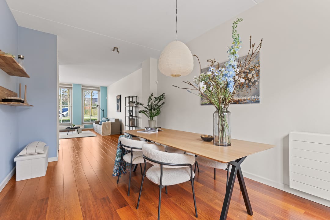 Modern Semi-Detached Villa in a Quiet, Child-Friendly Neighborhood — 13