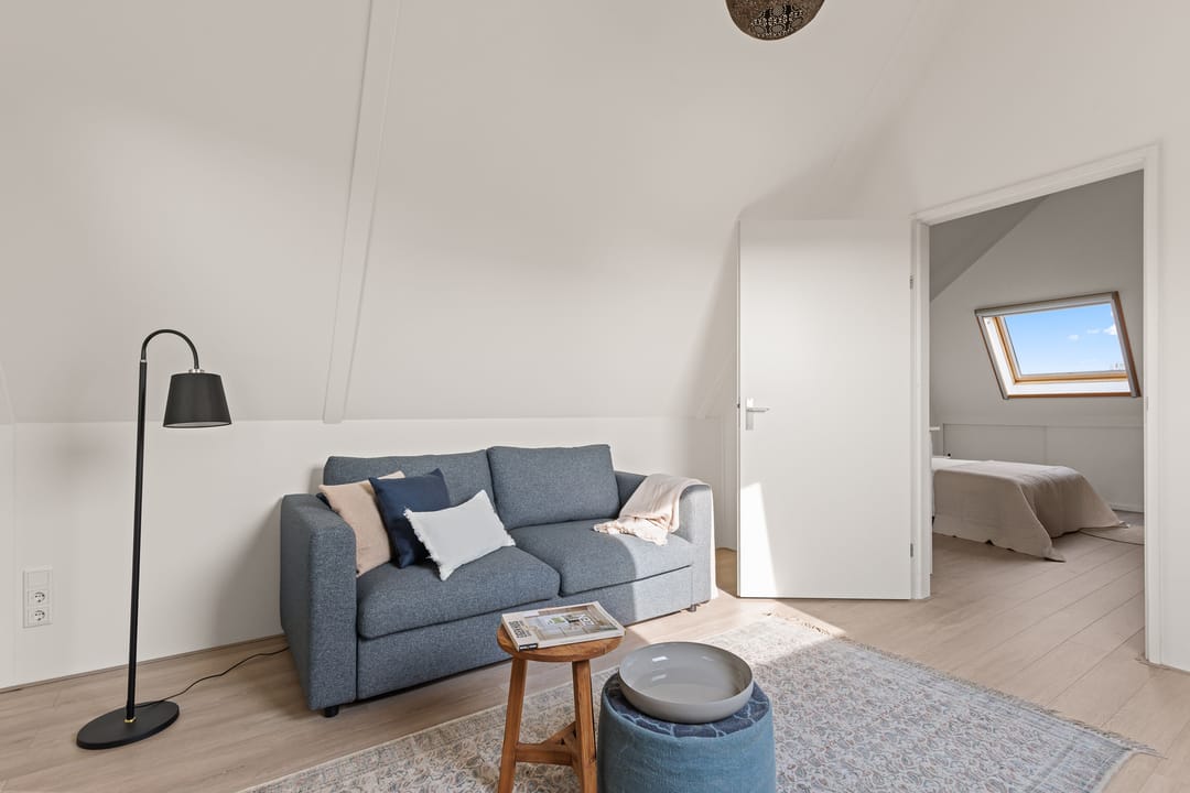 Modern Semi-Detached Villa in a Quiet, Child-Friendly Neighborhood — 46